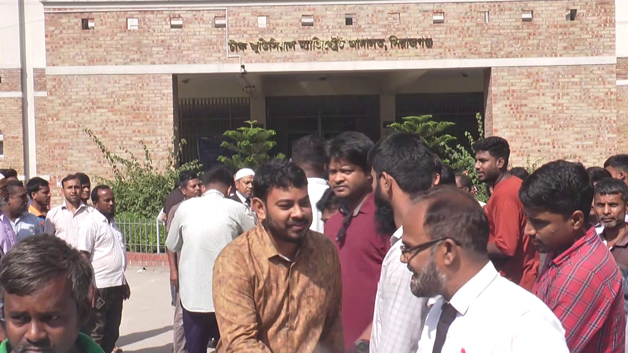 জামায়াত নেতার বিরুদ্ধে