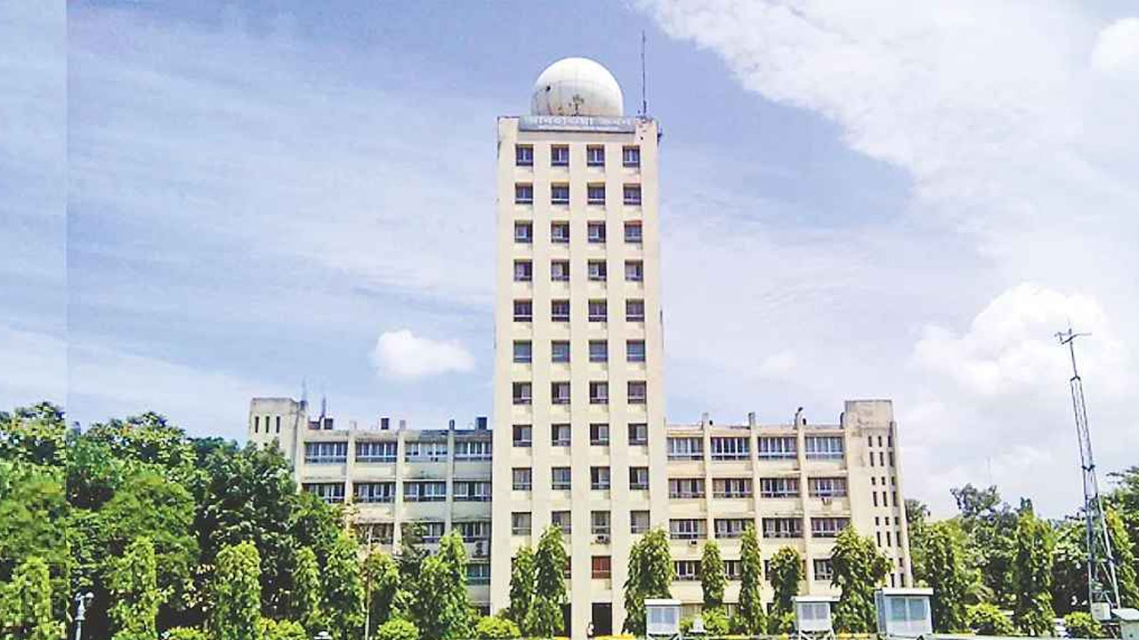 ঢাকার আবহাওয়া নিয়ে যা জানাল অধিদপ্তর