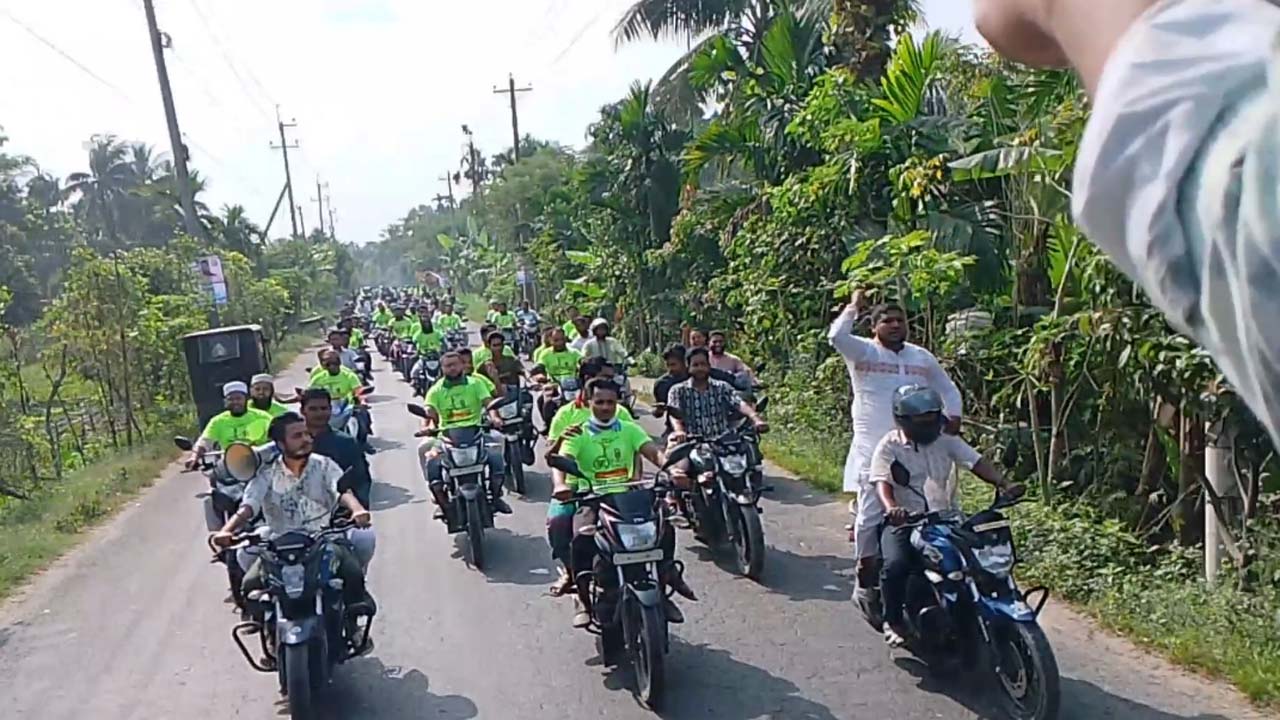 লক্ষ্মীপুরে ভোট চেয়ে মোটরসাইকেল শোভাযাত্রায় জামায়াতে ইসলামী