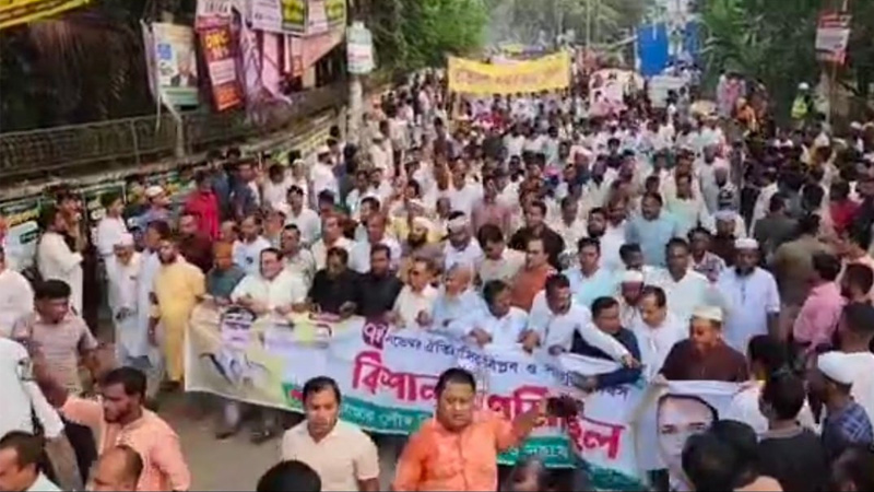 ঐতিহাসিক ৭ নভেম্বর বিপ্লব ও সংহতি দিবস উপলক্ষে কক্সবাজারে বর্ণাঢ্য র‌্যালি