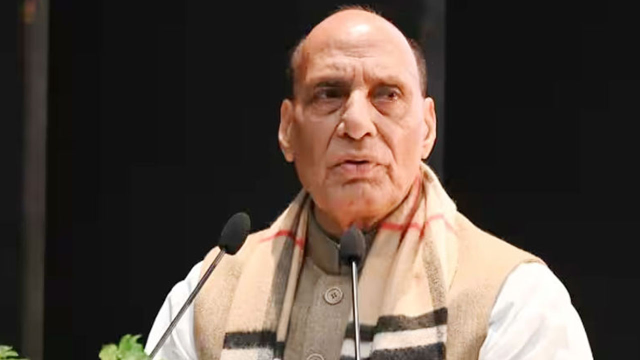 বাংলাদেশের সঙ্গে উত্তেজনা চায় না ভারত: রাজনাথ সিং