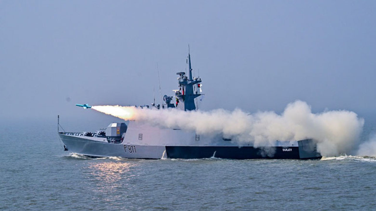 আজ শেষ হচ্ছে বঙ্গোপসাগরে নৌবাহিনীর মহড়া