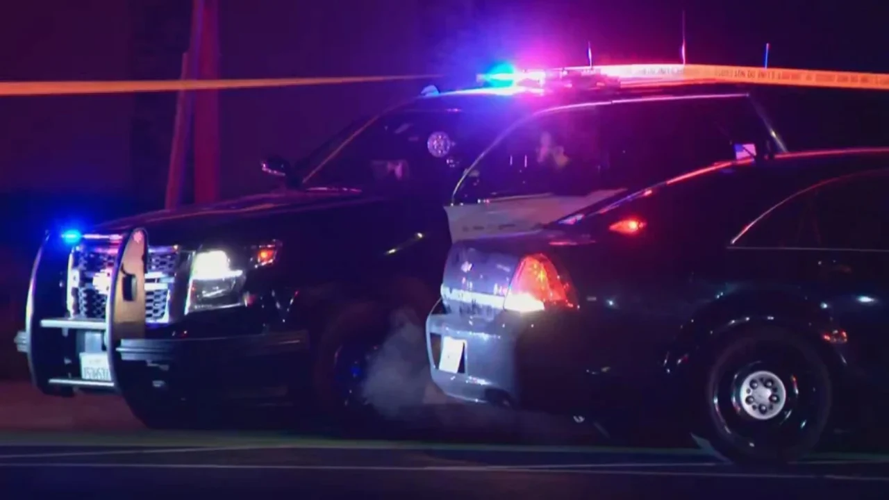 যুক্তরাষ্ট্রের ক্যালিফোর্নিয়ায় বন্দুক হামলায় নিহত ৪