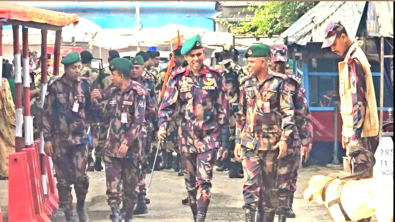 হিলিতে বিজিবি–বিএসএফ বৈঠক