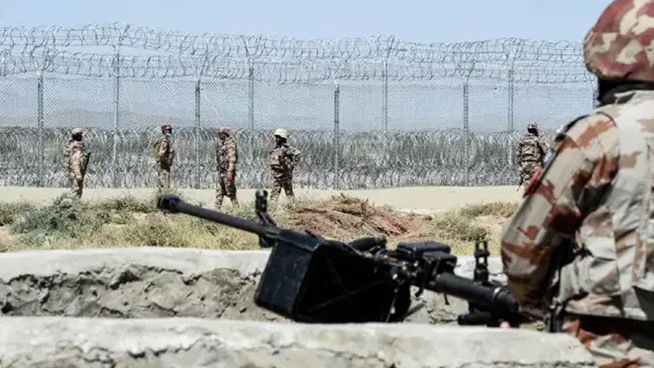 পাকিস্তান-আফগানিস্তান সীমান্তে ব্যাপক গোলাগুলি