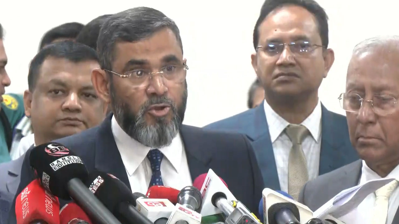 ত্রয়োদশ জাতীয় নির্বাচনের চলতি সপ্তাহেই তফসিল ঘোষণা: ইসি সানাউল্লাহ